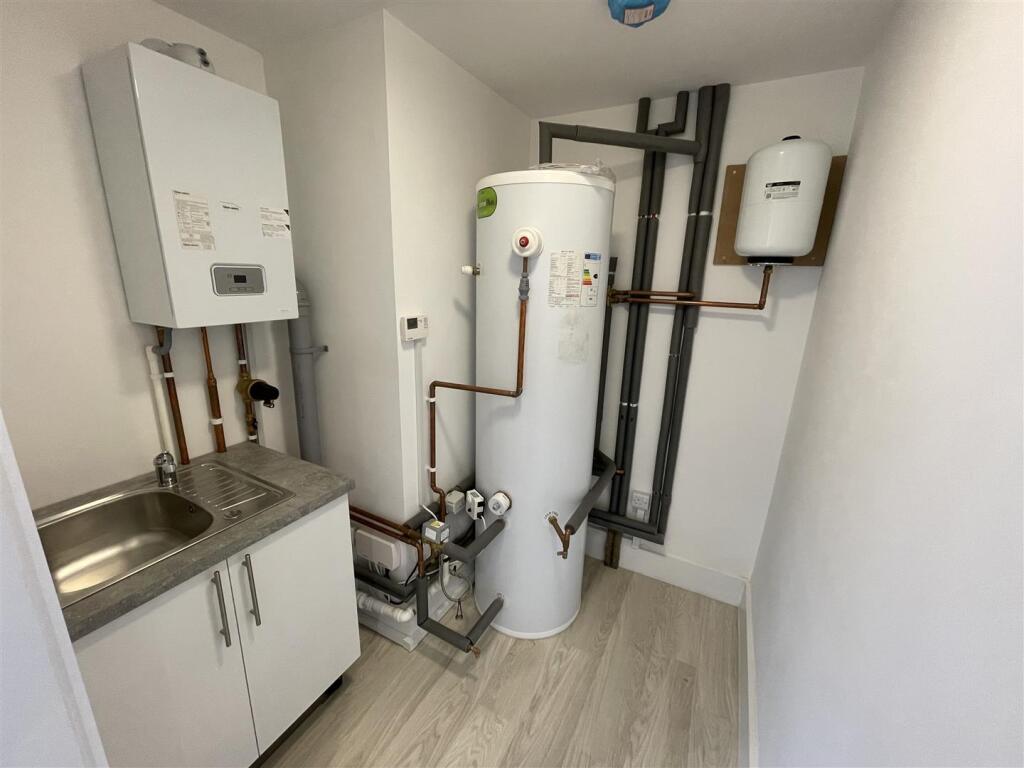 Additional image 7 of Woking Road, Poole