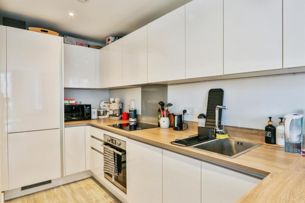 Additional image 5 of West Cliff Road, Bournemouth