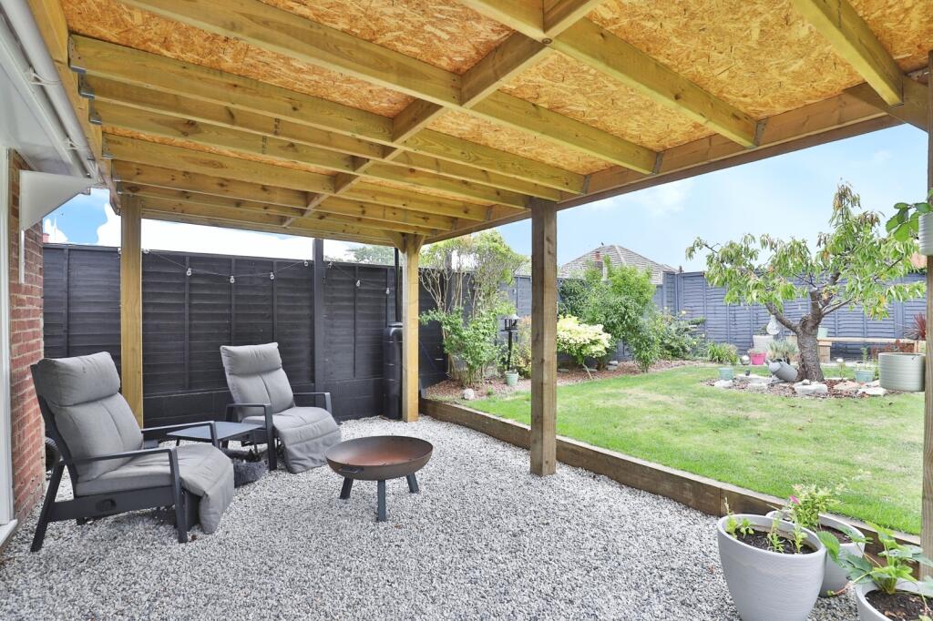 Additional image 4 of Hull Crescent, BEARWOOD, Bournemouth, Dorset, BH11