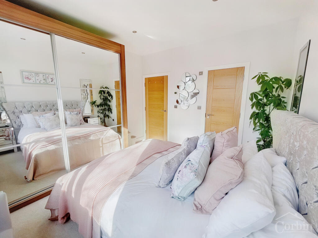 Additional image 12 of The Avenue, Poole, BH13 6