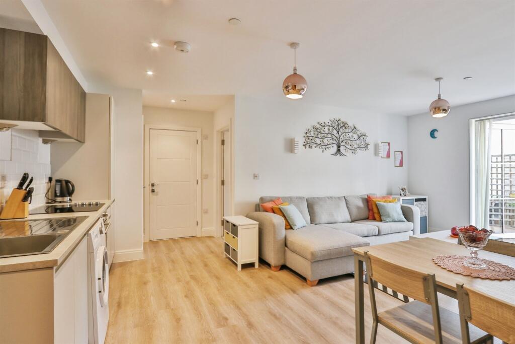 Additional image 14 of Albert Road, BOURNEMOUTH