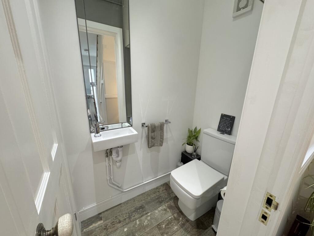 Additional image 10 of Davis Road, Parkstone , Poole, BH12