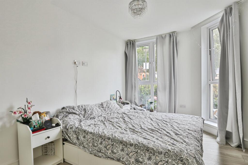 Additional image 11 of West Cliff Road, Bournemouth