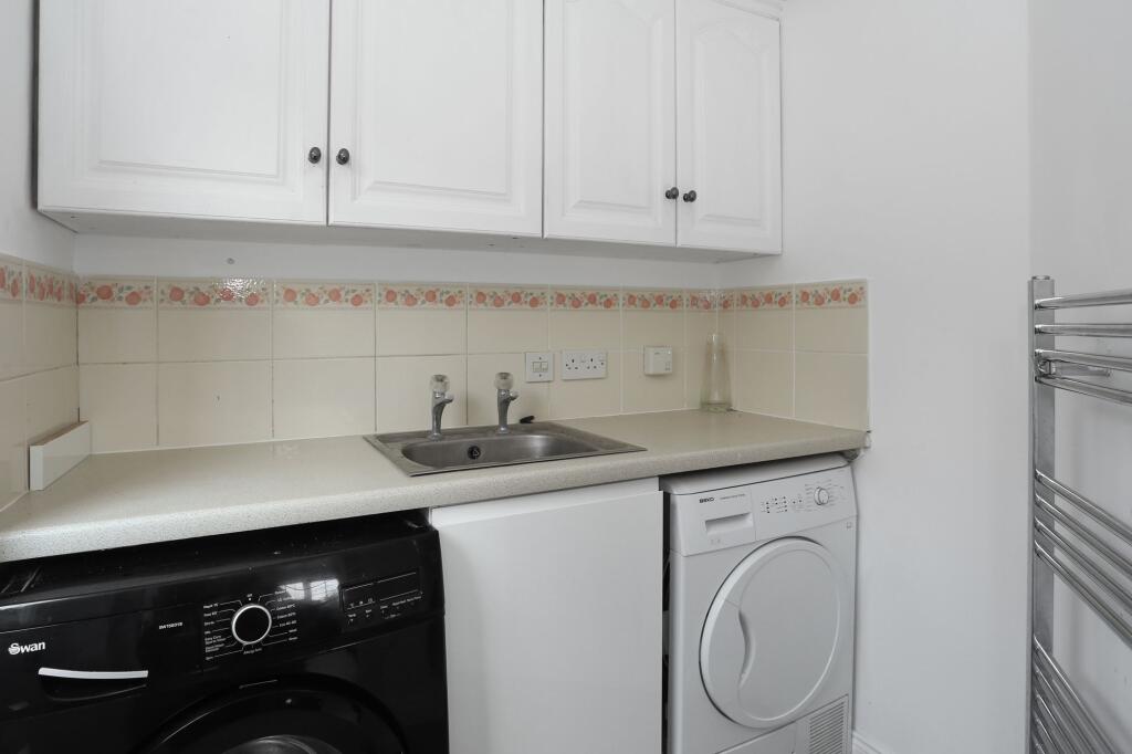 Additional image 10 of Waytown Close, Poole, BH17