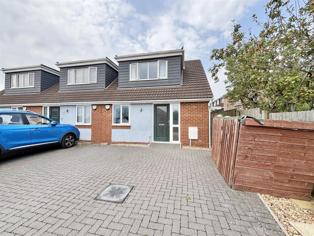 Property image for Hannams Close, Lytchett Matravers