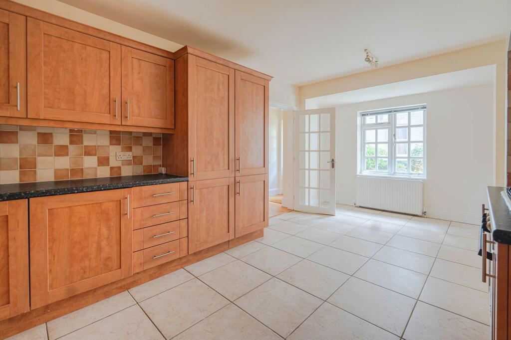 Additional image 5 of Manor Road, Bournemouth, Dorset, BH1 3EZ