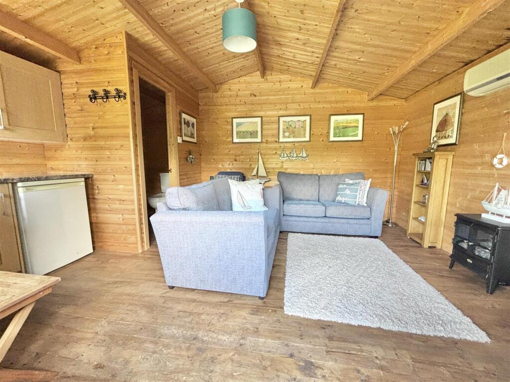 Additional image 18 of Beacon Park Road, Upton, Poole