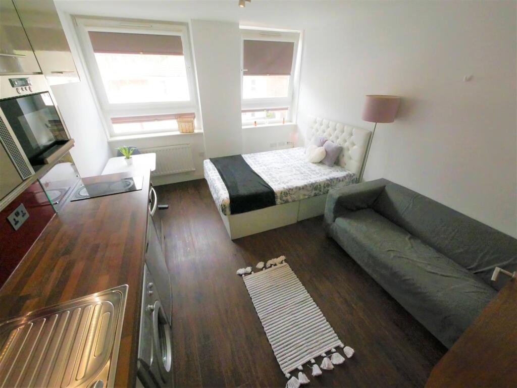 Additional image 6 of Flat 11 Hill House, Bournemouth BH1