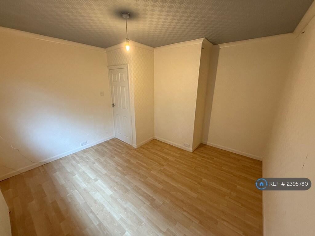 Additional image 17 of Rooley Crescent, Bradford, BD6