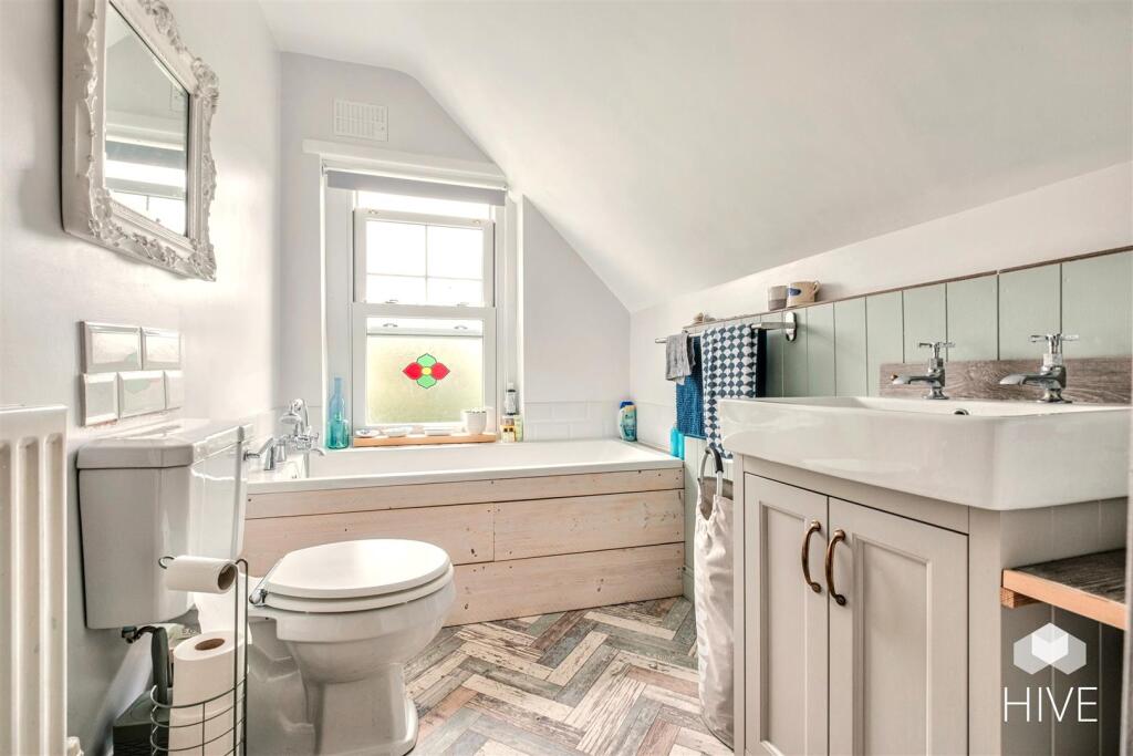 Additional image 9 of Victoria Terrace, Swanage