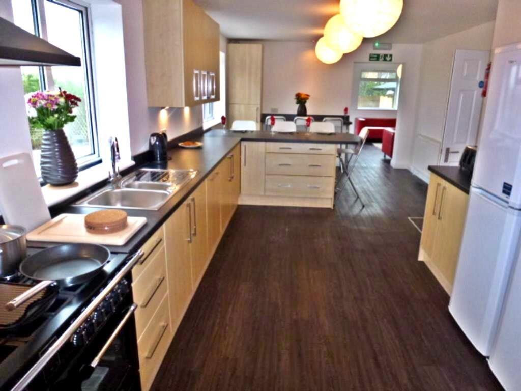 Additional image 8 of Tolstoi Road, Poole, Dorset, BH14 0QJ