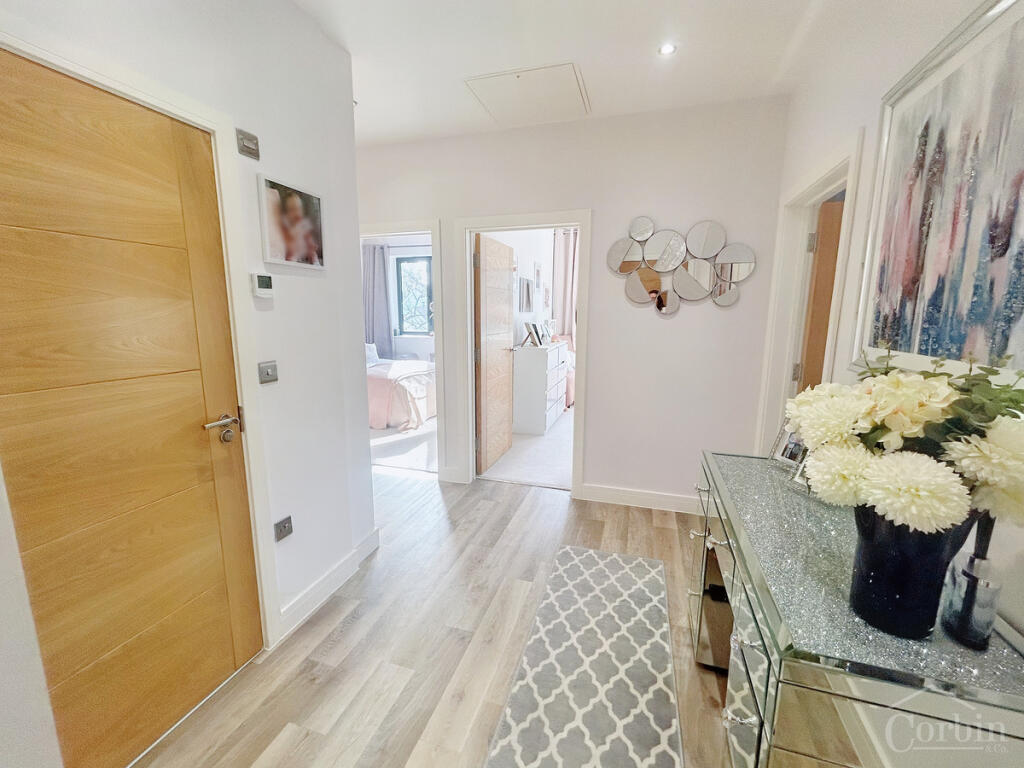 Additional image 4 of The Avenue, Poole, BH13 6