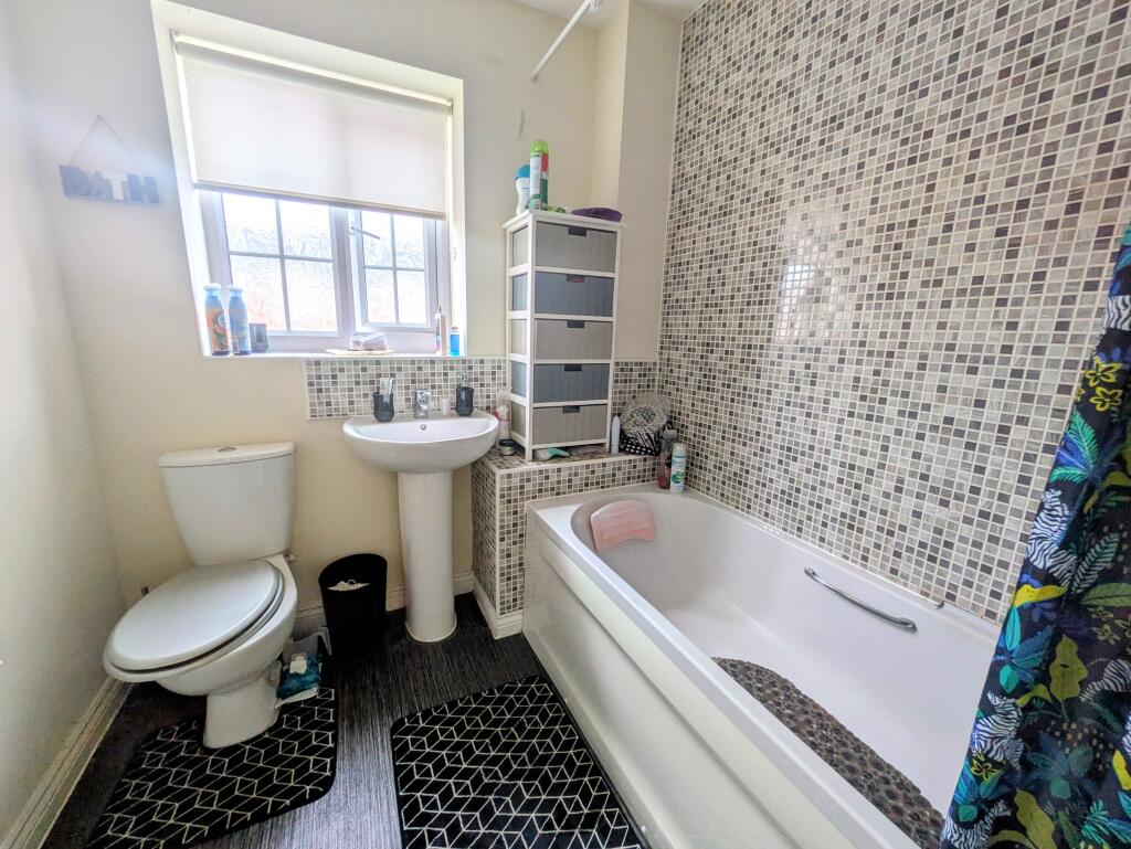 Additional image 8 of Plantation Drive, Bradford, BD9