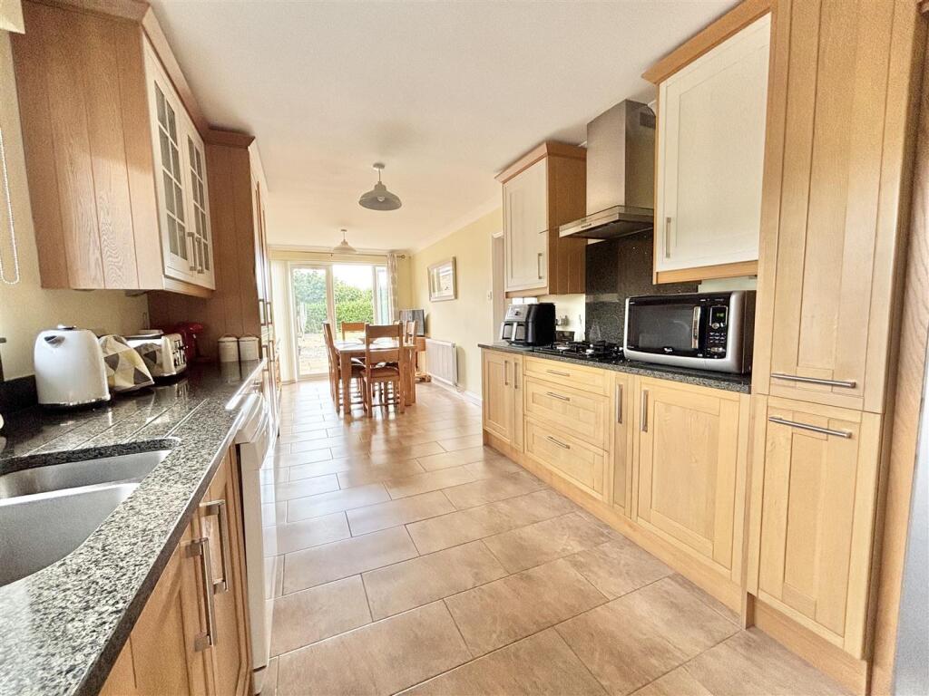 Additional image 8 of Beacon Park Road, Upton, Poole