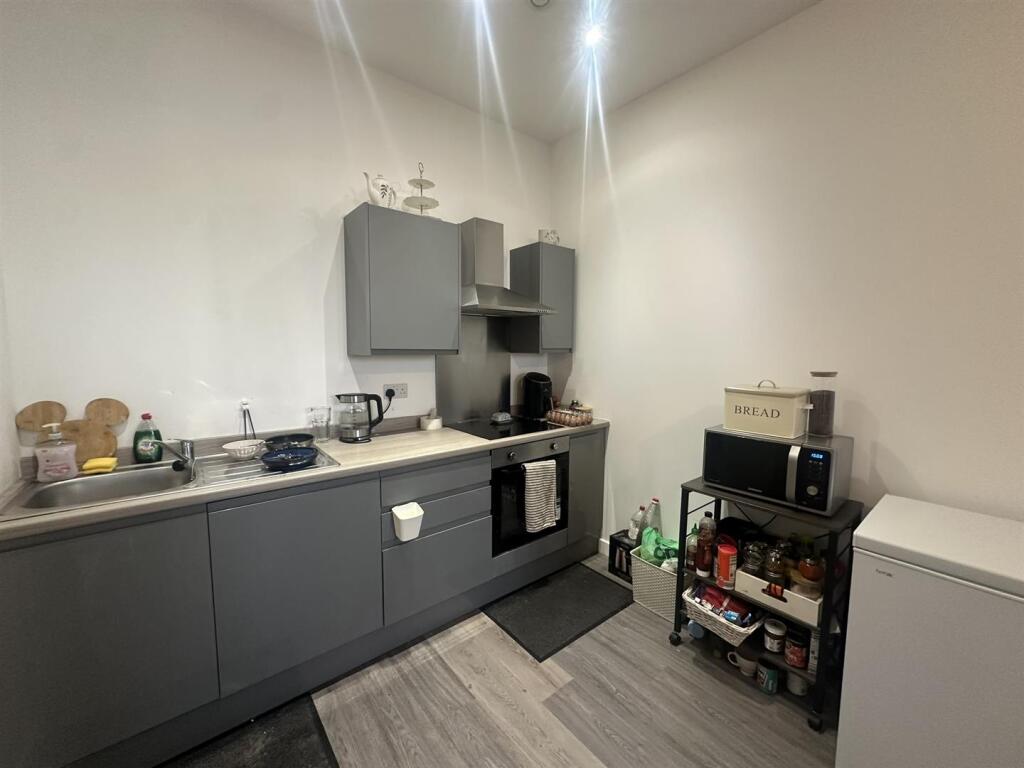 Additional image 5 of Card House, Bingley Road, Bradford