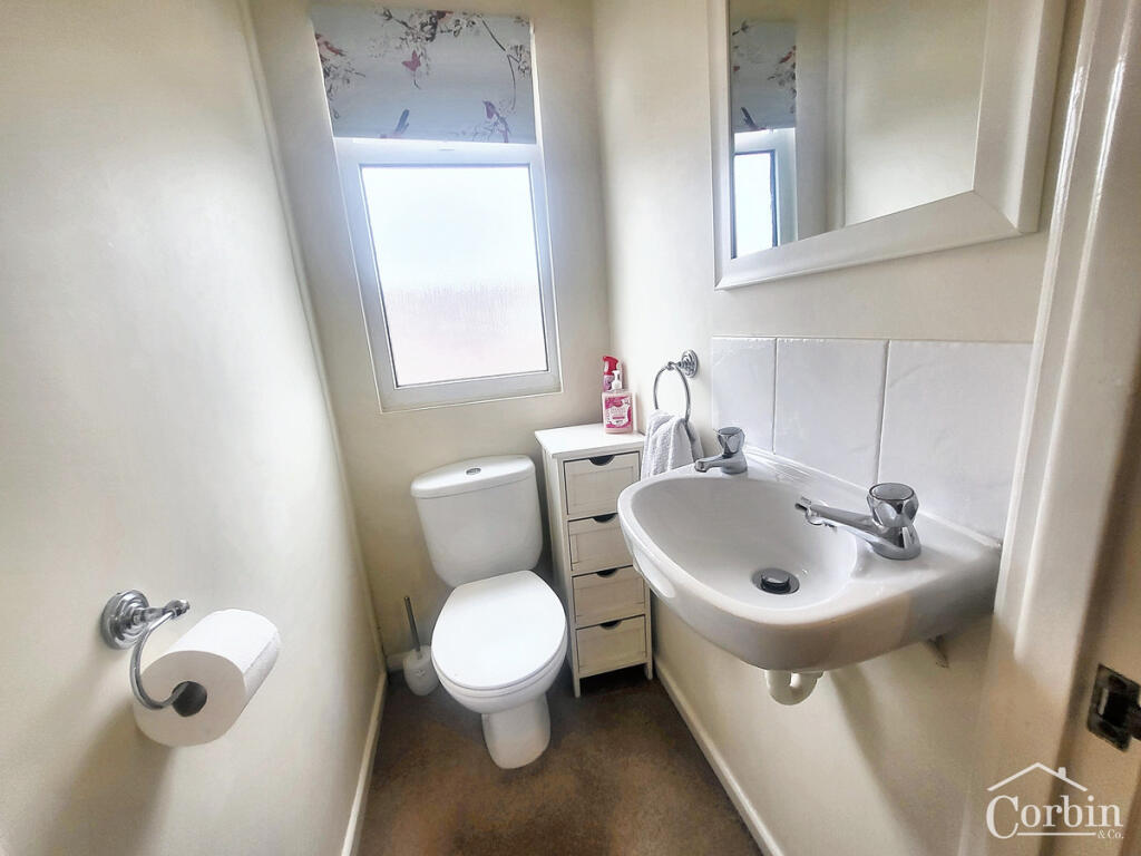 Additional image 13 of Heather Road, Bournemouth, BH10 5