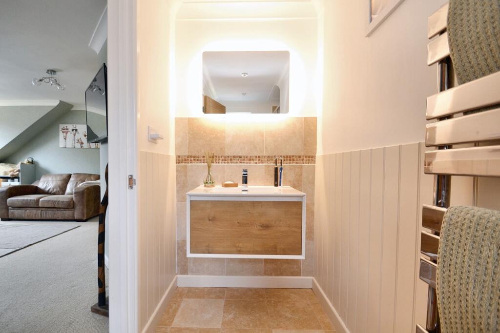 Additional image 12 of Broadstone