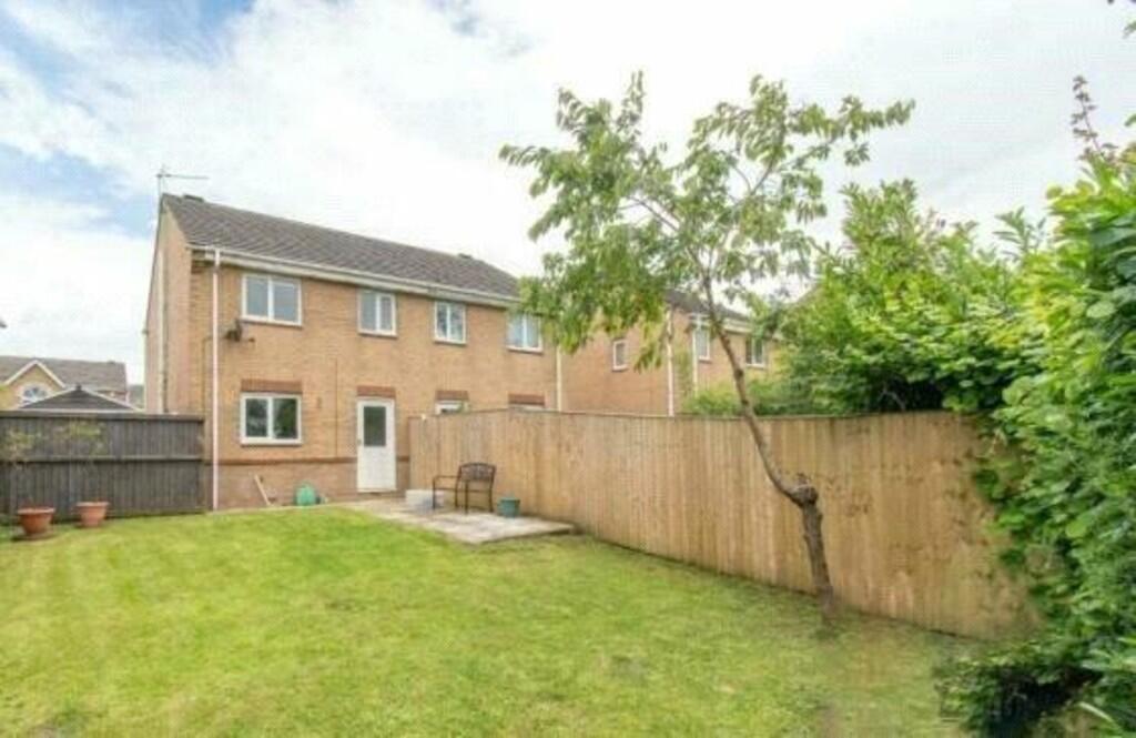 Additional image 2 of Hopefield Way, Bradford
