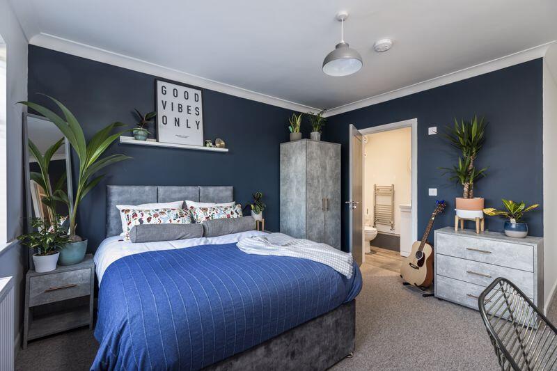 Additional image 12 of Beautiful Large Double Ensuite Room In Branksome - 141 Alder Road, Poole