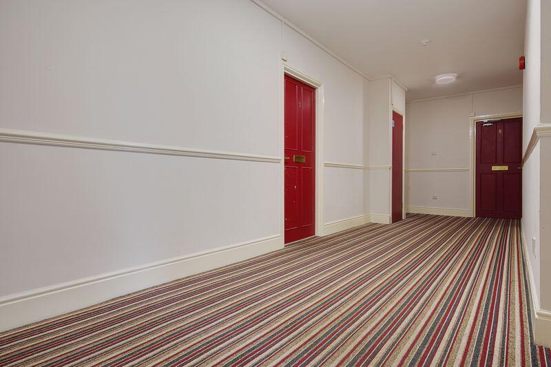Additional image 8 of Nr Westbourne, Studio Flat, Swimming Pool.