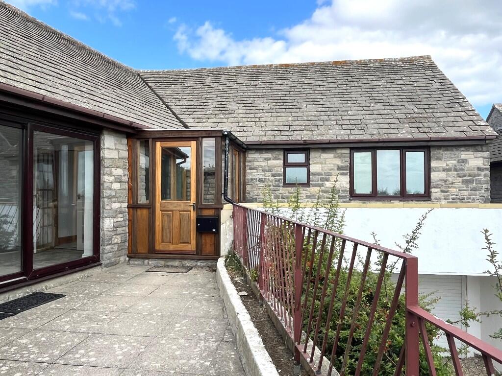 Additional image 25 of Newfoundland Close, BH19