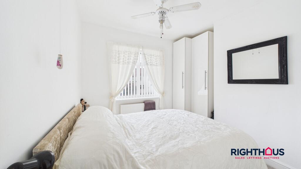 Additional image 11 of Farfield Grove, Bradford, BD6