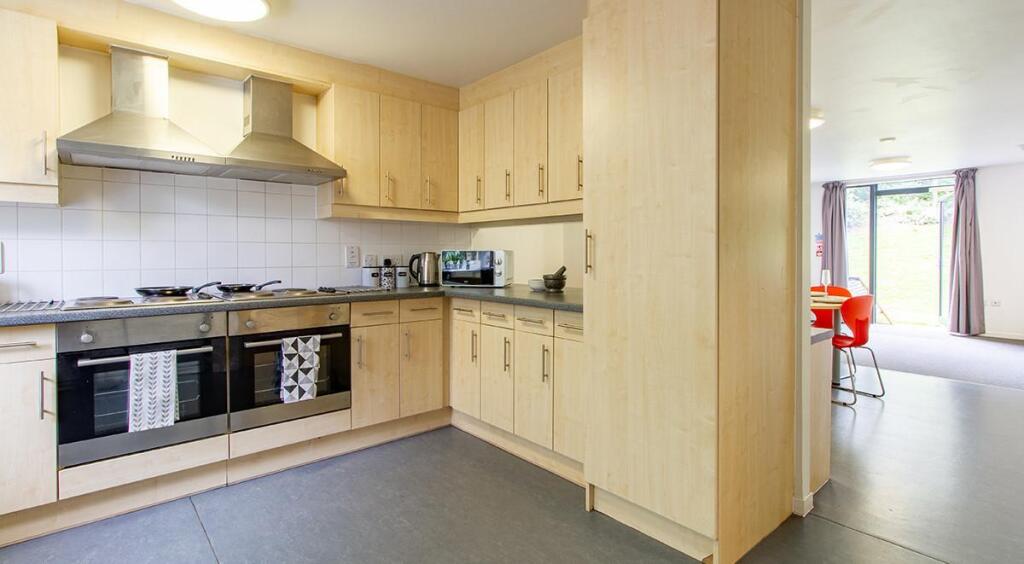 Additional image 3 of Bradford |student | September | BD7
