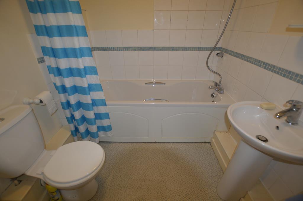 Additional image 7 of Amaya Lodge, 54 Alton Road, Bournemouth, Dorset, BH10 4AF