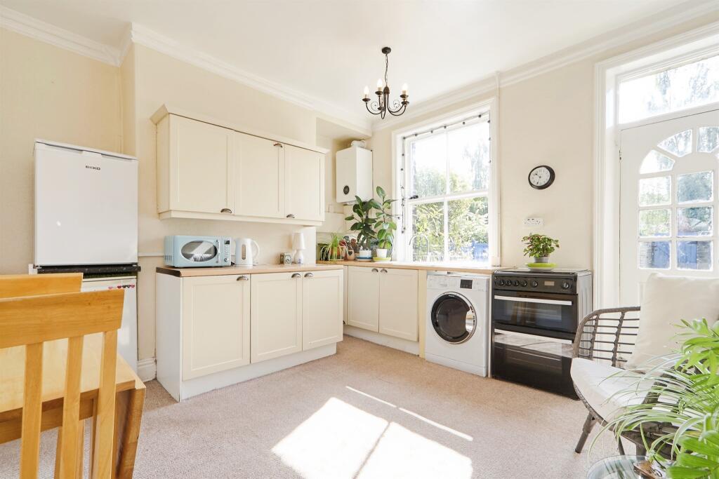 Additional image 4 of Highfield Road, Frizinghall, Bradford