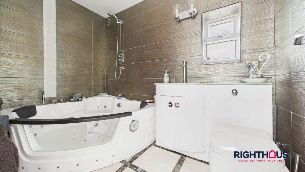 Additional image 6 of Farfield Grove, Bradford, BD6