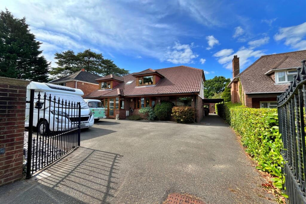 Additional image 29 of Broadstone