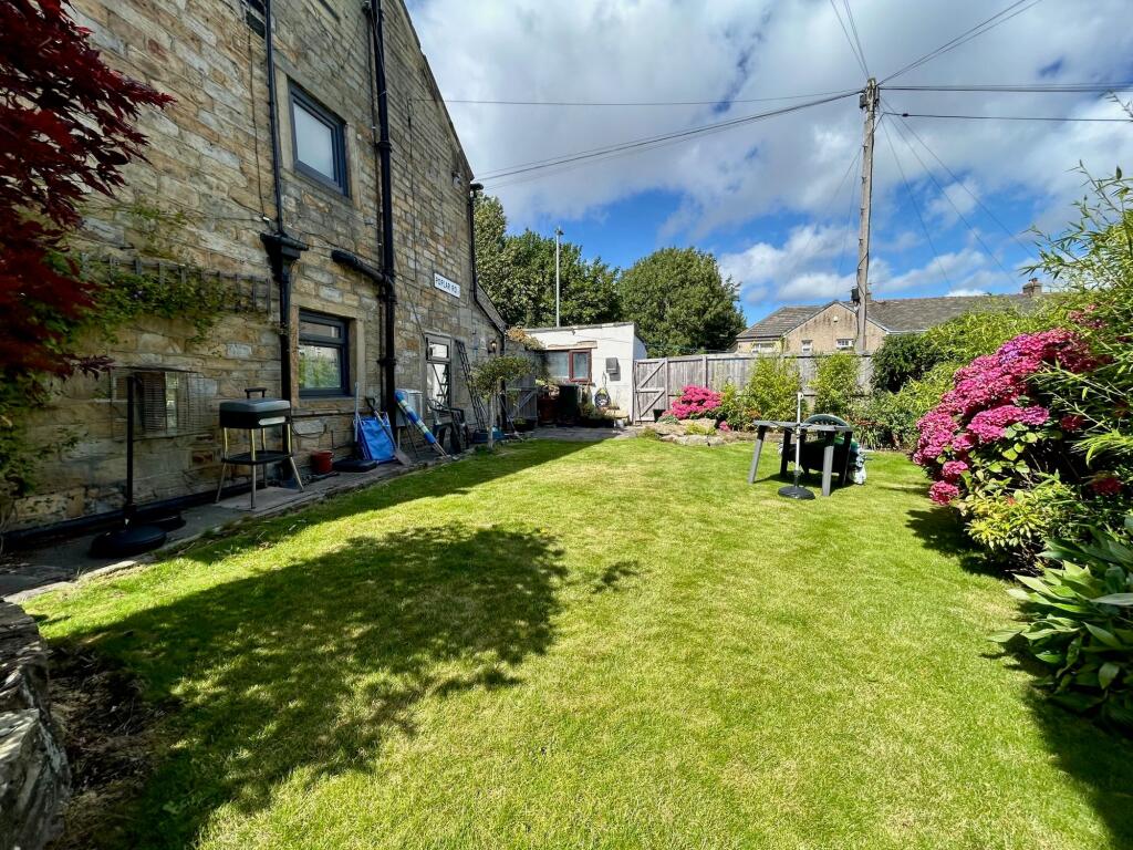 Additional image 18 of Poplar Grove, Bradford, BD7