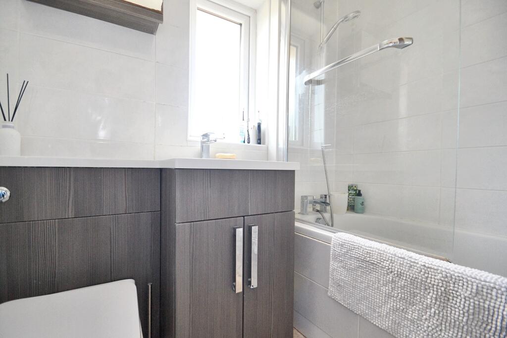 Additional image 5 of Waterloo