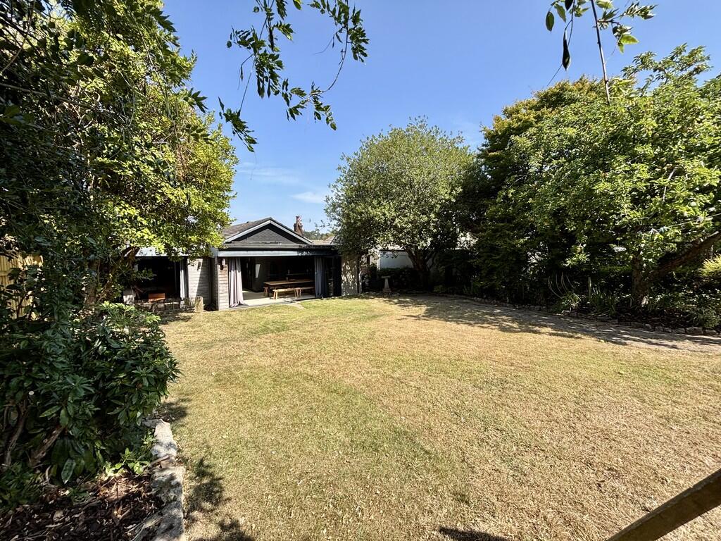 Additional image 18 of Cheam Road, Broadstone