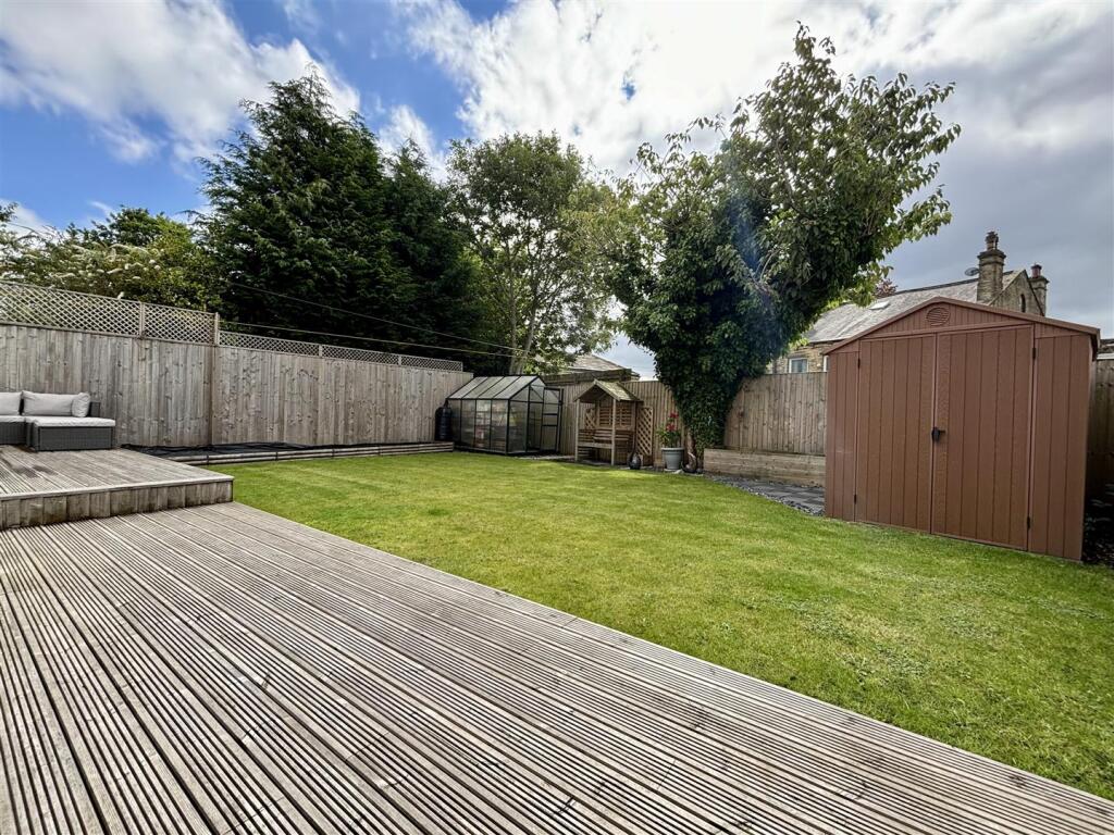 Additional image 16 of Raeburn Drive, Bradford 6