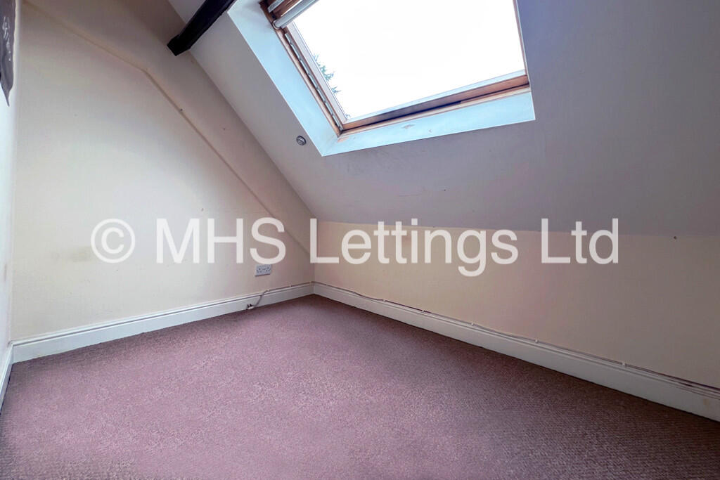 Additional image 4 of Flat 12, Olivias Court, 67 Smith Lane, Bradford, BD9 6DD