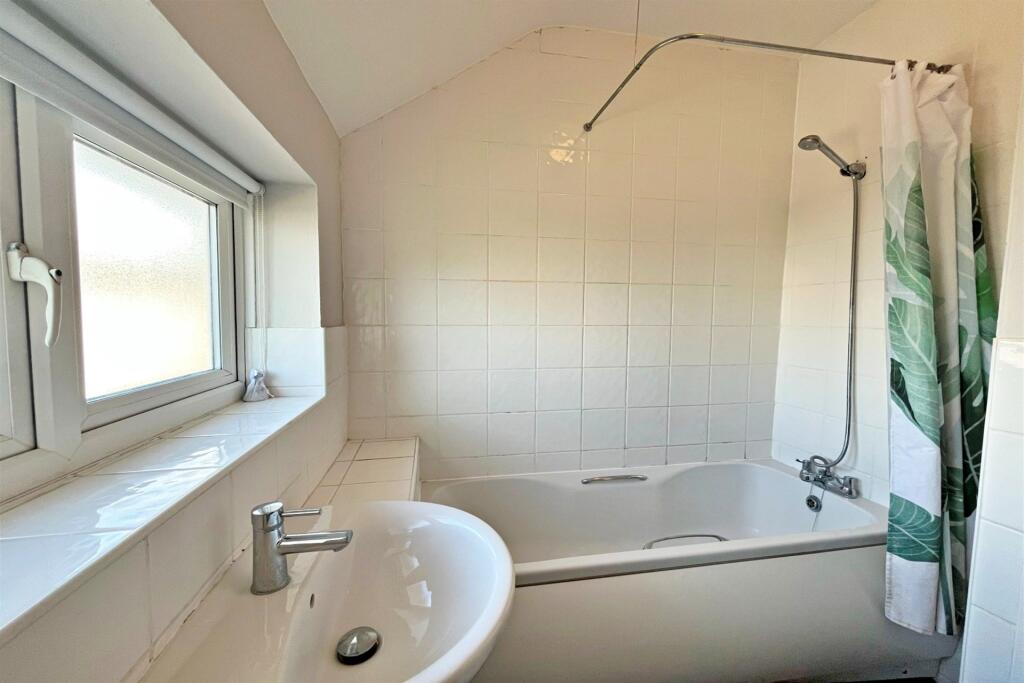 Additional image 12 of Ashley Cross