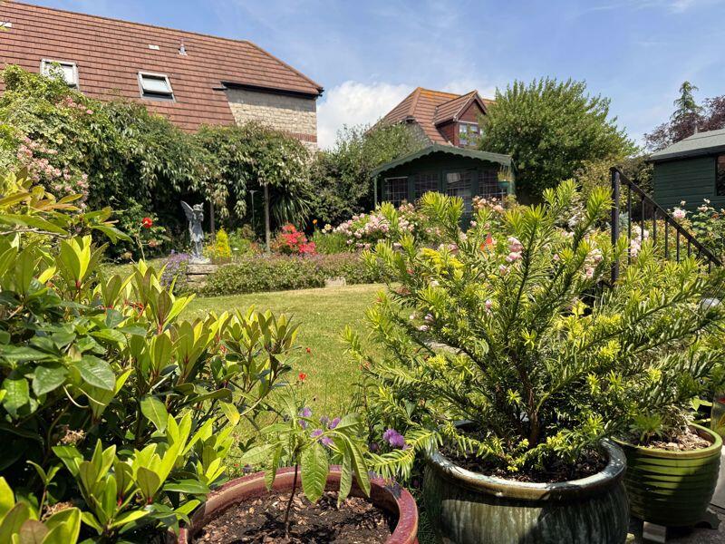 Additional image 26 of Back To Market Due To No Fault Of The Property - Immaculate 3 Bedroom Detached Home