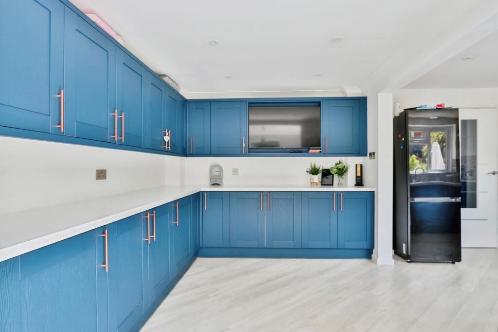 Additional image 6 of Heads Farm Close, REDHILL, Bournemouth, Dorset, BH10