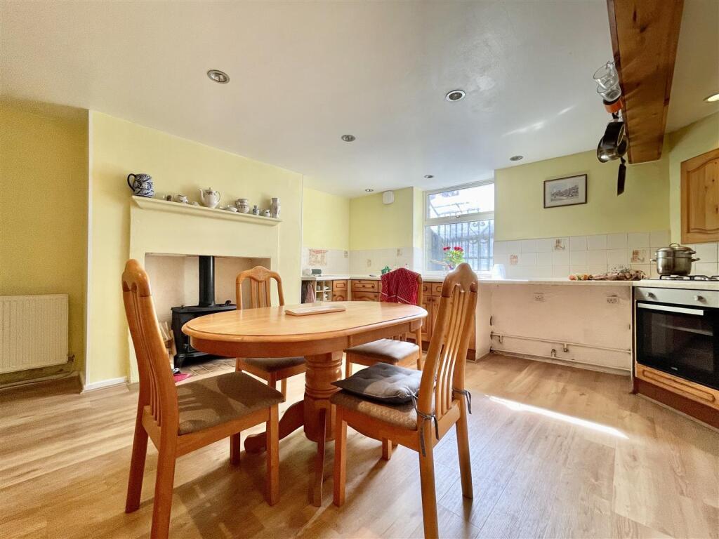 Additional image 6 of Vine Terrace West, Bradford