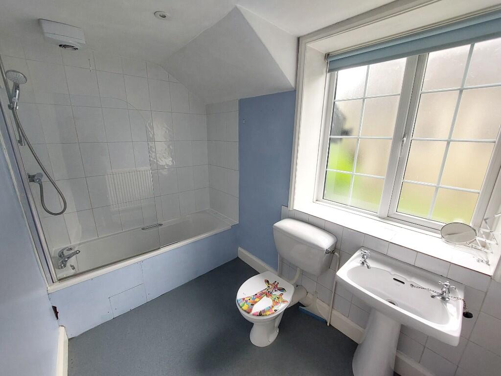 Additional image 3 of Lidget Terrace, Bradford, West Yorkshire, BD7