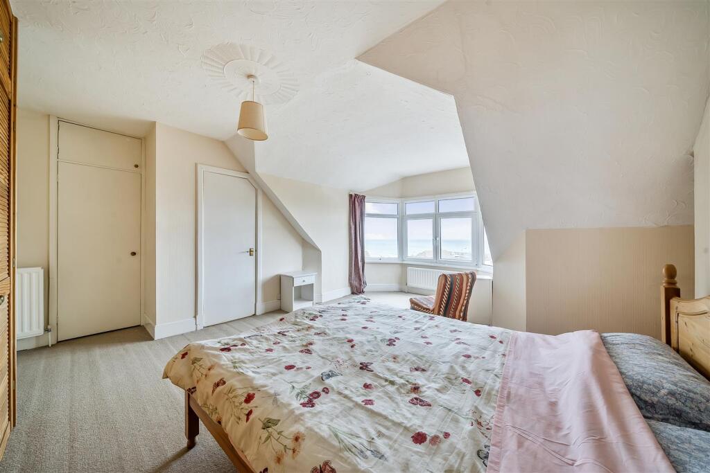 Additional image 12 of Flat 2, 2 Cluny Crescent, Swanage