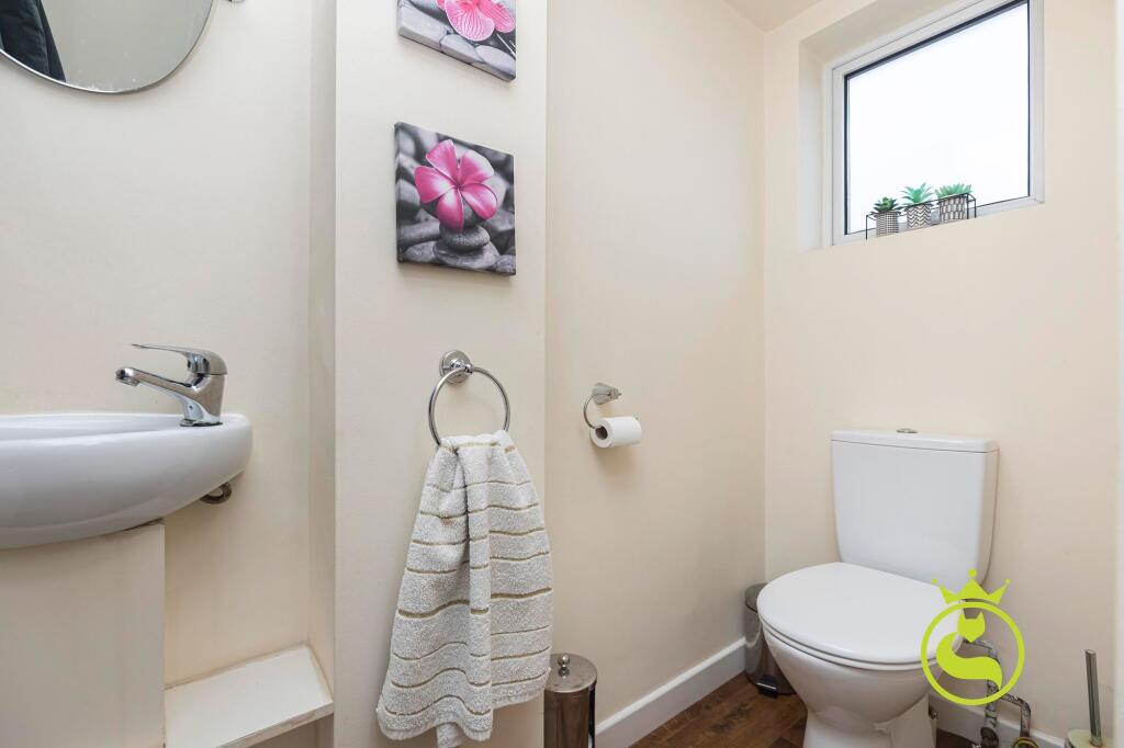 Additional image 9 of De Courtenai Close, Bournemouth, BH11