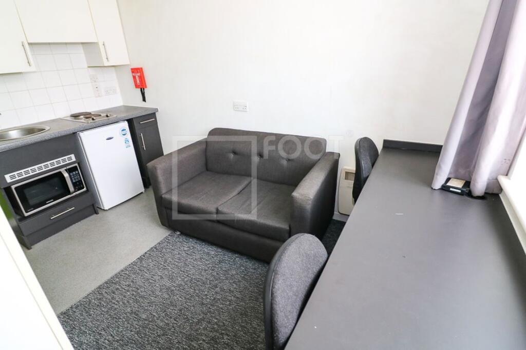 Additional image 5 of Campus House, Hey Street, BD7