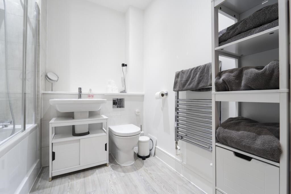 Additional image 8 of Ref: GF - Adams Close, Poole, BH15 4FF