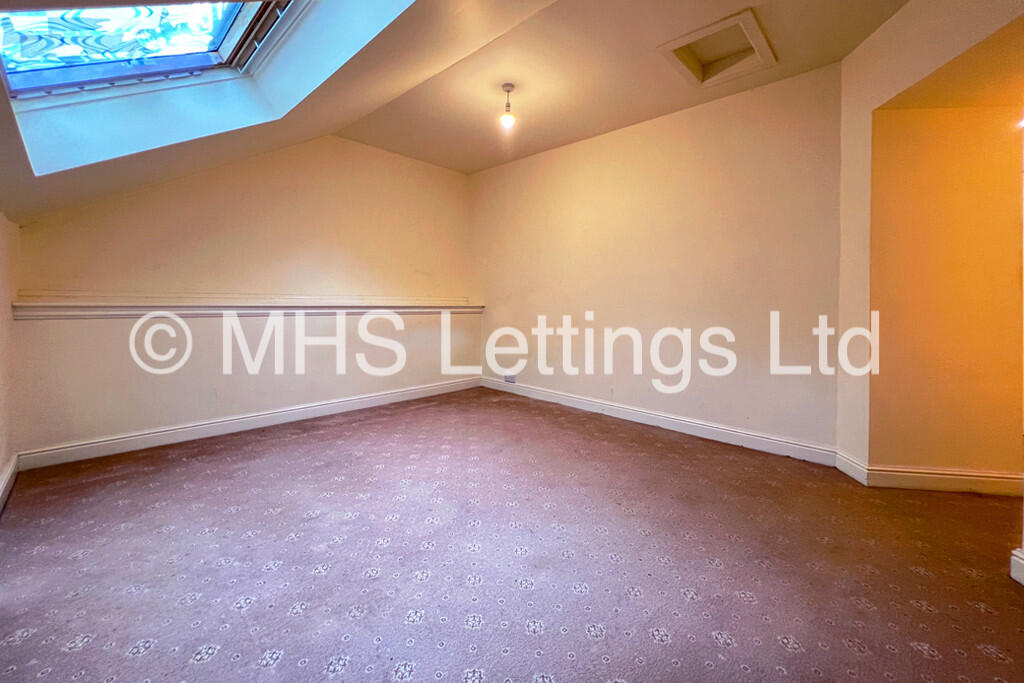 Additional image 5 of Flat 6, Olivias Court, 67 Smith Lane, Bradford, BD9 6DD