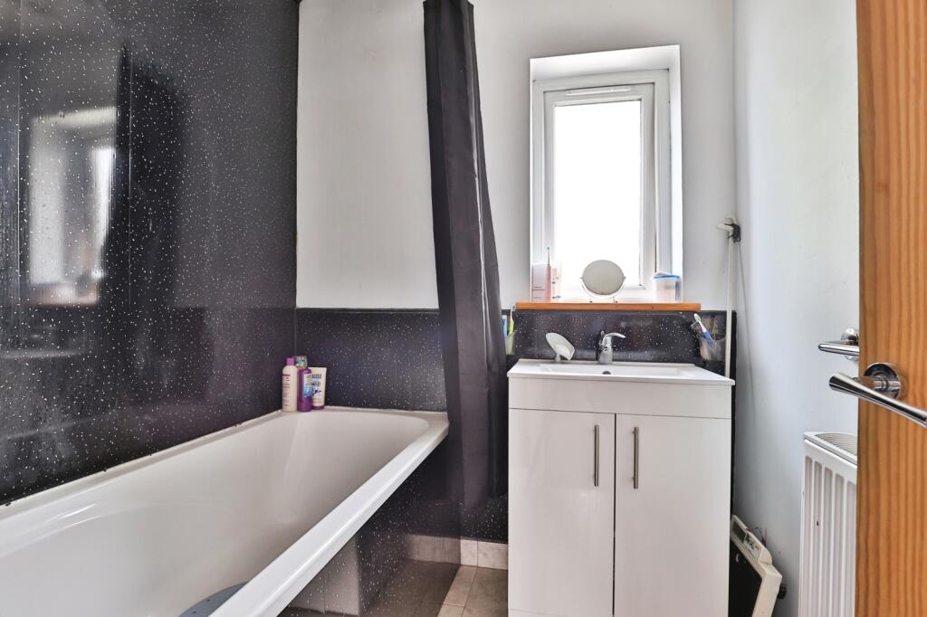 Additional image 12 of Nutley Way, BOURNEMOUTH, Dorset, BH11