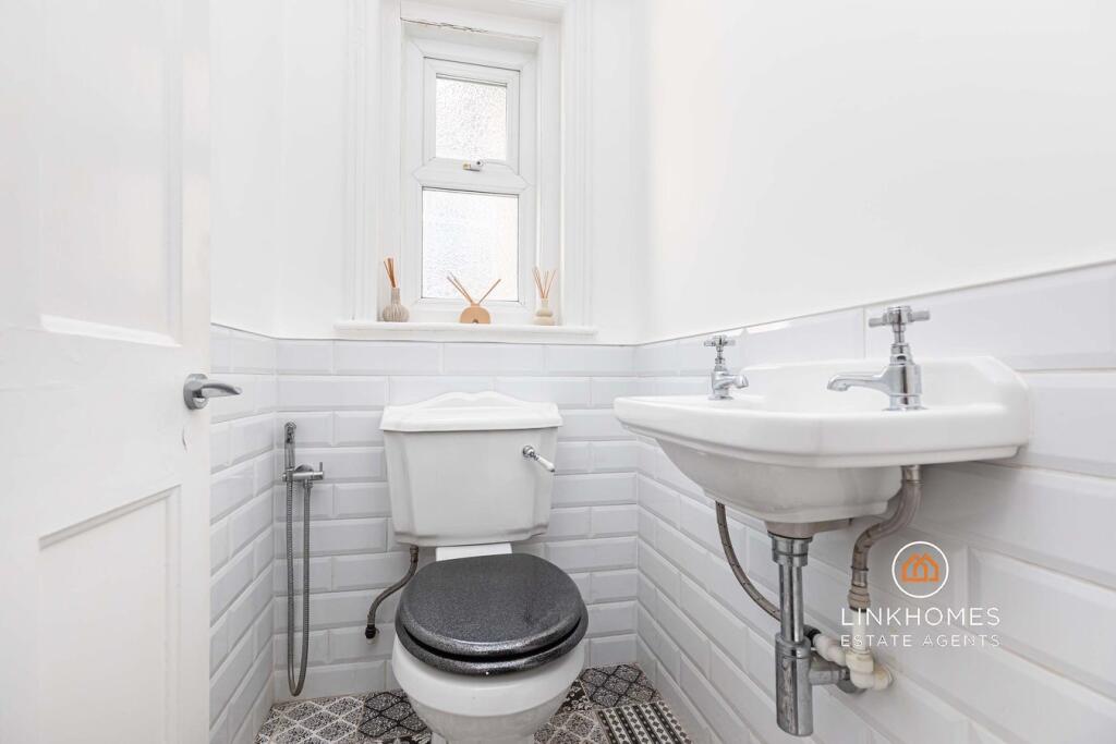 Additional image 20 of Bournemouth Road, Poole, BH14