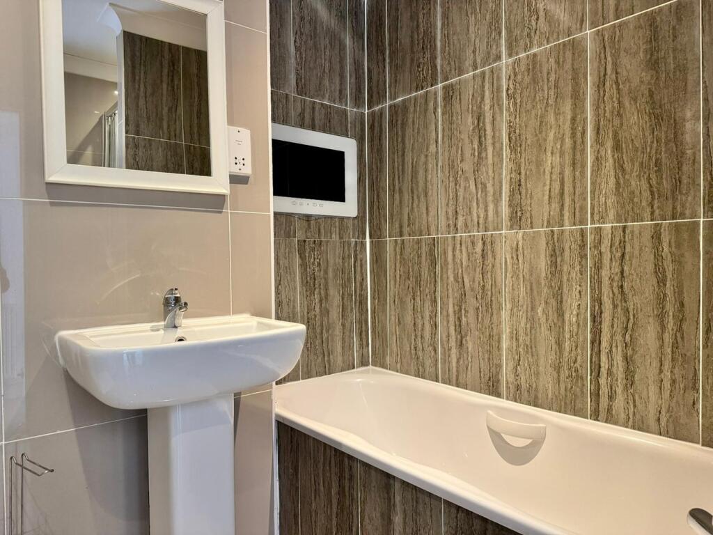 Additional image 15 of Salterns Way, Poole, BH14