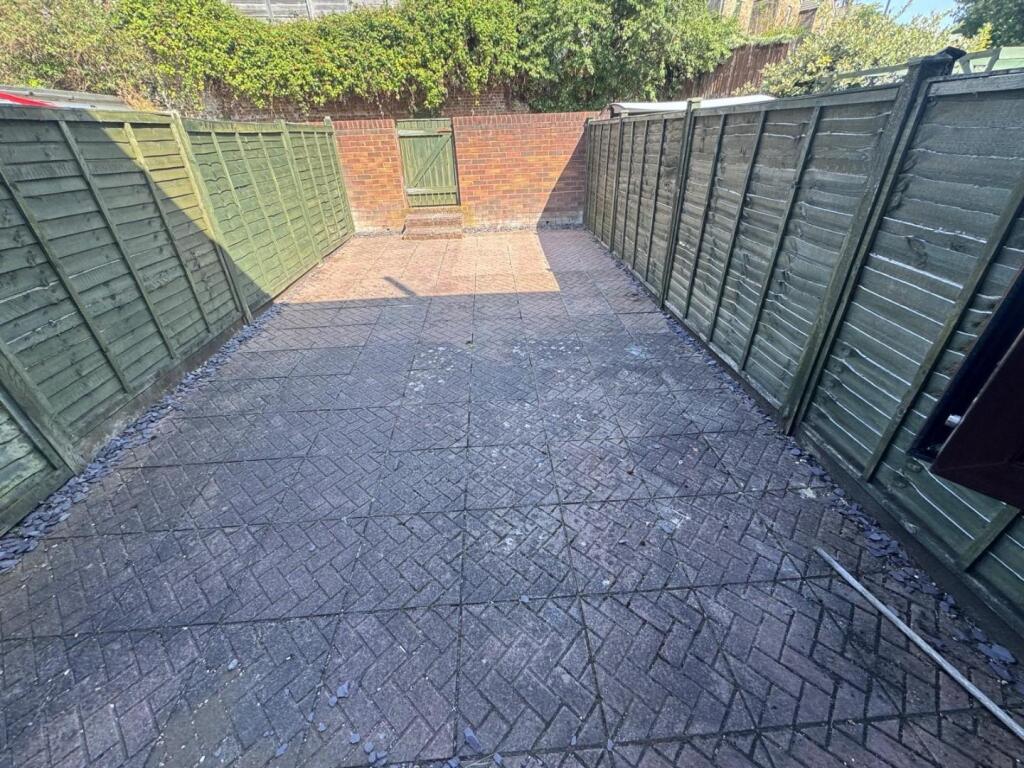 Additional image 9 of Lodge Close, Poole